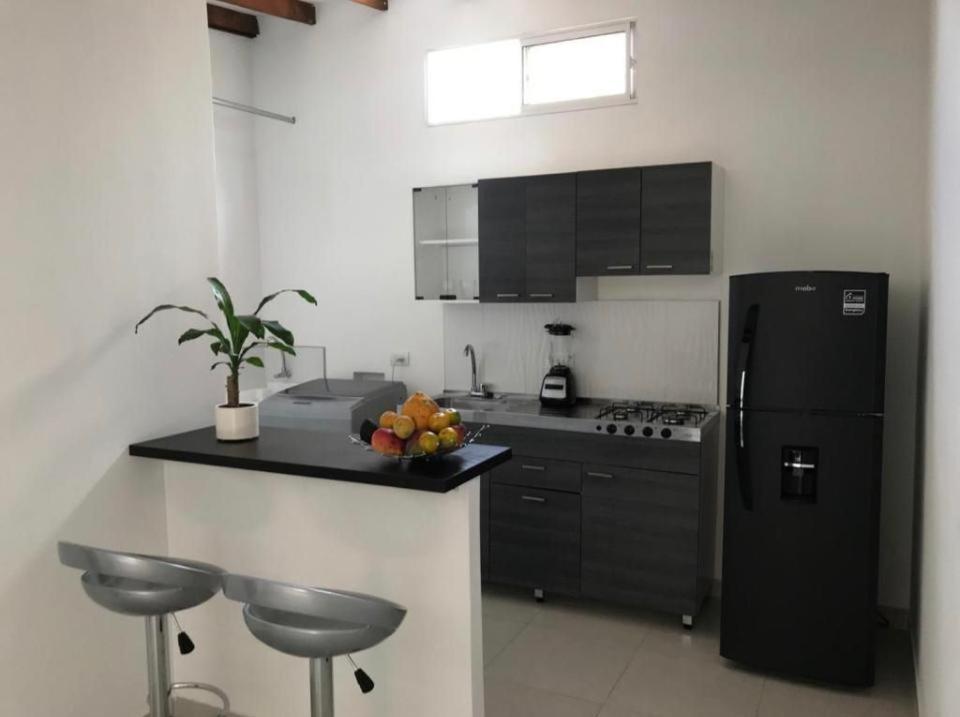 Vip Apartasuites Rosales Medellín Buitenkant foto